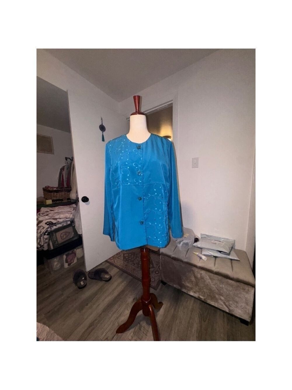 Vintage Teal 3 pc suit sleeveless tank pants and a jacket. Size 12 USA poly￼￼ - Picture 11 of 11